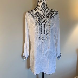 White Long Sleeve Swimsuit Coverup - Size L